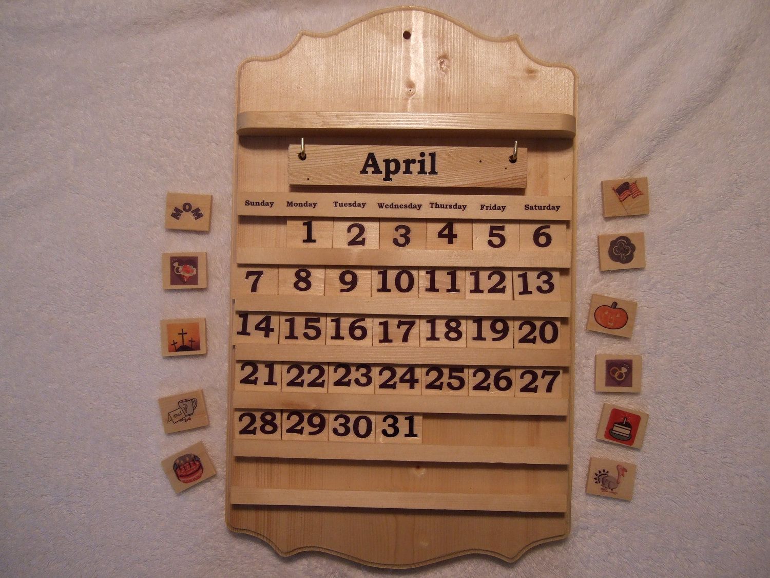 3 month wooden calendar frame 56